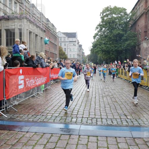 13.09.2026 - Kiel Lauf Yannick Fuchs http://msf.ph/oto/10406963 13.09.2026 08:59:51 Ziel 28, 533, 621, 2789, 2906, 2962, 3865, 3867, 7919, 8673, 9036, 9939, 12298, 125, 579, 1413, 1549, 1792, 2342, 3165, 3537, 3803, 3890, 3958, 4164, 4426, 4481, 4498, 4886, 5016, 5131, 5590, 6480, 6816, 6943, 6944, 7320, 7337, 7371, 7396, 7401, 7981, 8069, 8153, 8530, 8932, 9151, 9293, 9358, 9370, 9394, 9623, 10665, 10682, 10723, 11189, 11364, 11395, 11570, 11617, 11980, 12004, 12329, 12383, 12586, 4001, 4793, 7746, 9003, 9421, 9520, 10083, 3543 meine-sportfotos.de