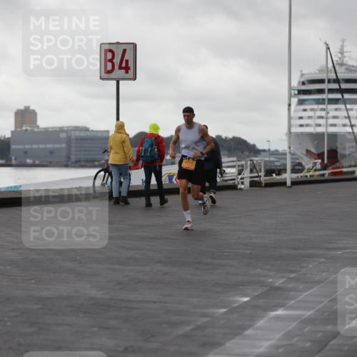13.09.2026 - Kiel Lauf Andreas Tolksdorf http://msf.ph/oto/10406993 13.09.2026 11:17:09 Kiellinie 4, 5718, 3 meine-sportfotos.de