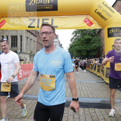 13.09.2026 - Kiel Lauf Yannick Fuchs http://msf.ph/oto/10407028 13.09.2026 10:33:25 Ziel 813, 864, 1331, 1525, 1979, 2824, 3991, 4929, 5197, 5274, 5907, 6537, 6775, 7709, 9411, 9891, 9975, 10331, 10448, 11063, 12339, 32, 1327, 1467, 3327, 3997, 5907, 6988, 7030, 8280, 9222, 9879, 10181, 10552, 10773, 11754, 12277, 435, 446, 1958, 2073, 2775, 3323, 3799, 3924, 4776, 5961, 6080, 6569, 6973, 7372, 8225, 8641, 8896, 8938, 8940, 10984, 11289, 11707, 12729, 32, 342, 3327, 4393, 4963, 6337, 7471, 7650, 9879, 10338, 11597 meine-sportfotos.de