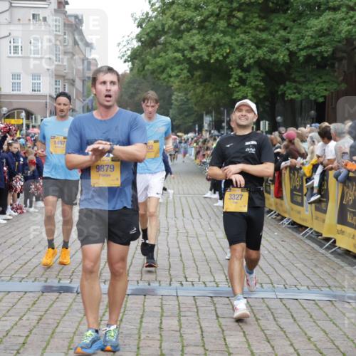 13.09.2026 - Kiel Lauf Yannick Fuchs http://msf.ph/oto/10407052 13.09.2026 10:33:27 Ziel 813, 864, 1331, 1979, 3991, 4929, 5197, 5274, 6080, 6537, 6775, 9411, 9891, 9975, 10331, 11063, 32, 1327, 1467, 1525, 2824, 3327, 3997, 5197, 5907, 6988, 7030, 7709, 8280, 9222, 9879, 9891, 9975, 10181, 10448, 10552, 10773, 11754, 12277, 12339, 435, 446, 1958, 2073, 2285, 2775, 3323, 3799, 3924, 4300, 4776, 5160, 5961, 6569, 6973, 7372, 8225, 8641, 8896, 8938, 8940, 10984, 11289, 11604, 11707, 12729, 32, 342, 1467, 3327, 4393, 6337, 9222, 9879, 10338, 11597 meine-sportfotos.de