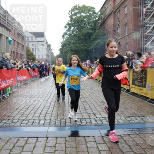 13.09.2026 - Kiel Lauf Yannick Fuchs http://msf.ph/oto/10407059 13.09.2026 08:59:59 Ziel 780, 1871, 2789, 2918, 3545, 3568, 6271, 7624, 7746, 8692, 12371, 28, 125, 533, 579, 621, 1413, 1549, 1792, 2342, 2906, 2962, 3165, 3537, 3865, 3867, 3890, 4481, 4498, 4886, 5016, 6943, 6944, 7320, 7396, 7919, 7981, 8069, 8153, 8530, 8673, 8932, 9036, 9151, 9358, 9370, 9394, 9939, 10665, 10723, 11189, 11364, 11570, 11980, 12298, 12329, 12586, 65, 783, 1538, 2513, 3549, 4001, 4661, 4793, 4821, 9003, 9421, 9520, 10083, 10592, 12662, 125 meine-sportfotos.de