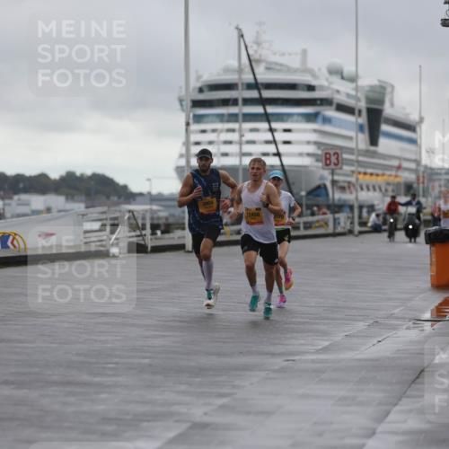 13.09.2026 - Kiel Lauf Andreas Tolksdorf http://msf.ph/oto/10407097 13.09.2026 11:36:26 Kiellinie 4, 3904, 12459, 2078, 3 meine-sportfotos.de