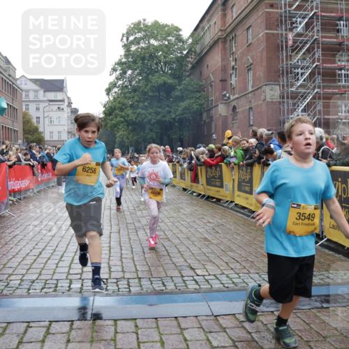 13.09.2026 - Kiel Lauf Yannick Fuchs http://msf.ph/oto/10407111 13.09.2026 09:00:03 Ziel 780, 1871, 2789, 2918, 3545, 3568, 4001, 6271, 7624, 7746, 8692, 9421, 10083, 12371, 28, 533, 579, 621, 1413, 1549, 1792, 2342, 2789, 2906, 2962, 3165, 3537, 3865, 3867, 3890, 4481, 5016, 6943, 7320, 7396, 7919, 7981, 8153, 8530, 8673, 8932, 9036, 9151, 9370, 9394, 9939, 10665, 10723, 11364, 11570, 11980, 12298, 12329, 12586, 65, 783, 1538, 2513, 2894, 3549, 4661, 4793, 4821, 6258, 6606, 6808, 9003, 9520, 10592, 11727, 12051, 12662, 125, 1413, 1549, 1792, 2342, 3165, 4481 meine-sportfotos.de