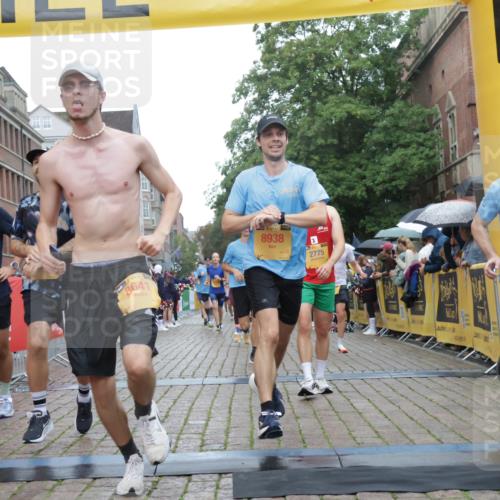 13.09.2026 - Kiel Lauf Yannick Fuchs http://msf.ph/oto/10407134 13.09.2026 10:34:09 Ziel 1299, 1352, 2009, 2333, 2577, 3099, 3384, 3395, 3704, 3819, 4679, 5165, 5175, 6344, 7378, 7932, 9078, 9373, 9491, 10310, 11002, 11318, 11732, 12120, 12169, 115, 435, 446, 908, 965, 1730, 2073, 2285, 2333, 2577, 3323, 3799, 3924, 4300, 4739, 4776, 5160, 5773, 5961, 6569, 6973, 7372, 7925, 8022, 8225, 8362, 8896, 9081, 10179, 10984, 11289, 11591, 11604, 11707, 12729, 93, 244, 1086, 1668, 2094, 2465, 4466, 4820, 5125, 5996, 8646, 9788, 10893 meine-sportfotos.de
