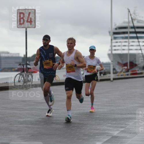 13.09.2026 - Kiel Lauf Andreas Tolksdorf http://msf.ph/oto/10407158 13.09.2026 11:36:28 Kiellinie 4, 3904, 1, 38, 12459, 12078, 83 meine-sportfotos.de