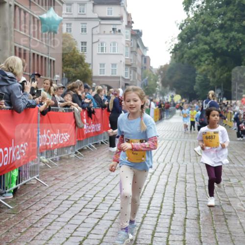 13.09.2026 - Kiel Lauf Yannick Fuchs http://msf.ph/oto/10407177 13.09.2026 09:00:08 Ziel 780, 783, 1538, 1871, 2918, 4001, 4793, 6271, 7624, 7746, 8692, 9003, 9421, 9520, 10083, 10223, 12137, 12371, 28, 533, 579, 621, 1871, 2789, 2906, 2962, 3537, 3545, 3568, 3865, 3867, 3890, 6271, 7919, 8530, 8673, 8932, 9036, 9151, 9394, 9939, 11364, 11980, 12298, 12329, 12586, 65, 897, 1284, 2513, 2894, 3549, 4661, 4821, 6258, 6487, 6606, 6808, 10592, 11727, 12051, 12662, 125, 579, 1413, 1549, 1792, 2342, 3165, 3537, 3890, 4481, 8530, 9370, 9394, 11364, 11570, 12586 meine-sportfotos.de