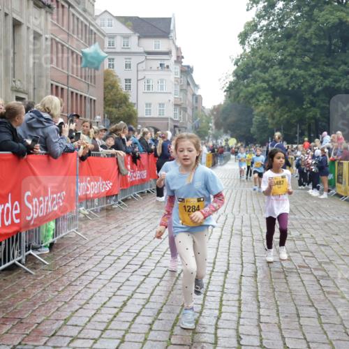 13.09.2026 - Kiel Lauf Yannick Fuchs http://msf.ph/oto/10407181 13.09.2026 09:00:08 Ziel 780, 783, 1538, 1871, 2918, 4001, 4793, 6271, 7624, 7746, 8692, 9003, 9421, 9520, 10083, 10223, 12137, 12371, 28, 533, 579, 621, 1871, 2789, 2906, 2962, 3537, 3545, 3568, 3865, 3867, 3890, 6271, 7919, 8530, 8673, 8932, 9036, 9151, 9394, 9939, 11364, 11980, 12298, 12329, 12586, 65, 897, 1284, 2513, 2894, 3549, 4661, 4821, 6258, 6487, 6606, 6808, 10592, 11727, 12051, 12662, 125, 579, 1413, 1549, 1792, 2342, 3165, 3537, 3890, 4481, 8530, 9370, 9394, 11364, 11570, 12586 meine-sportfotos.de