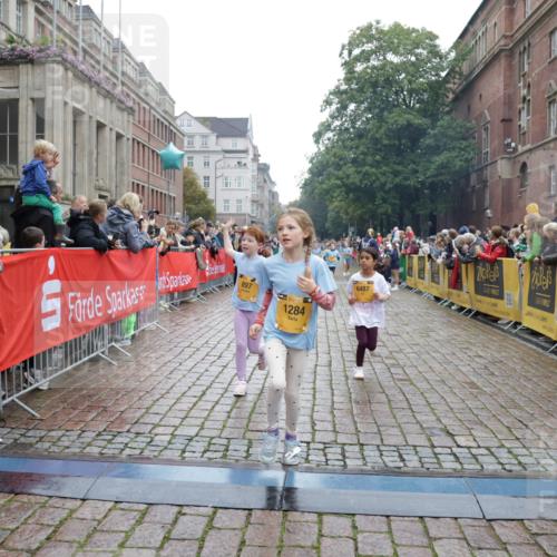 13.09.2026 - Kiel Lauf Yannick Fuchs http://msf.ph/oto/10407194 13.09.2026 09:00:08 Ziel 780, 783, 1538, 1871, 2918, 4001, 4793, 6271, 7624, 7746, 8692, 9003, 9421, 9520, 10083, 10223, 12137, 12371, 28, 533, 579, 621, 1871, 2789, 2906, 2962, 3537, 3545, 3568, 3865, 3867, 3890, 6271, 7919, 8530, 8673, 8932, 9036, 9151, 9394, 9939, 11364, 11980, 12298, 12329, 12586, 65, 897, 1284, 2513, 2894, 3549, 4661, 4821, 6258, 6487, 6606, 6808, 10592, 11727, 12051, 12662, 125, 579, 1413, 1549, 1792, 2342, 3165, 3537, 3890, 4481, 8530, 9370, 9394, 11364, 11570, 12586 meine-sportfotos.de