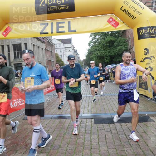 13.09.2026 - Kiel Lauf Yannick Fuchs http://msf.ph/oto/10407244 13.09.2026 10:34:30 Ziel 93, 1086, 2044, 2094, 2465, 3180, 3864, 4351, 4608, 4723, 4735, 4820, 5125, 5737, 5996, 6260, 7387, 7928, 7933, 8480, 10904, 10905, 12070, 244, 965, 1299, 1352, 1668, 2009, 2333, 2577, 3099, 3384, 3395, 3704, 3819, 4466, 4679, 5165, 5175, 5773, 6344, 7378, 7925, 7932, 7933, 8022, 8646, 9078, 9081, 9373, 9491, 9788, 10179, 10310, 10893, 11002, 11153, 11318, 11732, 12020, 12120, 12169, 1307, 1667, 2432, 2449, 5576, 6225, 6941, 7006, 7273, 7672, 8195, 8746, 9276, 10549 meine-sportfotos.de