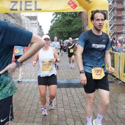 13.09.2026 - Kiel Lauf Yannick Fuchs http://msf.ph/oto/10407293 13.09.2026 10:34:34 Ziel 93, 1086, 2044, 2465, 3180, 3864, 4351, 4608, 4723, 4735, 5125, 5737, 5996, 6260, 6941, 7387, 7928, 8480, 10549, 10904, 10905, 11374, 12070, 93, 244, 1299, 1352, 1668, 2009, 2094, 2333, 2577, 3099, 3384, 3395, 3704, 3819, 4466, 4679, 4820, 5165, 5175, 6344, 7378, 7932, 7933, 8646, 9078, 9373, 9491, 9788, 10310, 10893, 11002, 11153, 11318, 11732, 12020, 12120, 12169, 1307, 1667, 2432, 2449, 3470, 3547, 3603, 5218, 5576, 6225, 7006, 7273, 7672, 8195, 8746, 9276, 3099 meine-sportfotos.de