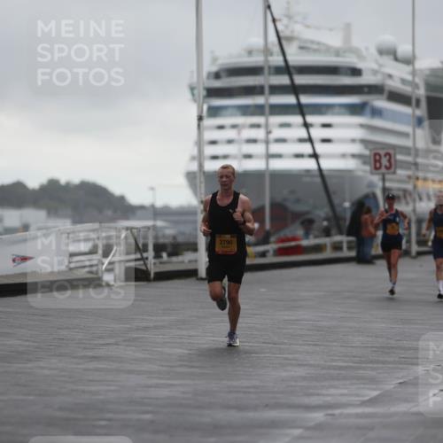 13.09.2026 - Kiel Lauf Andreas Tolksdorf http://msf.ph/oto/10407296 13.09.2026 11:37:40 Kiellinie 2790, 3 meine-sportfotos.de