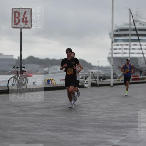 13.09.2026 - Kiel Lauf Andreas Tolksdorf http://msf.ph/oto/10407318 13.09.2026 11:37:52 Kiellinie 4, 7264, 3 meine-sportfotos.de