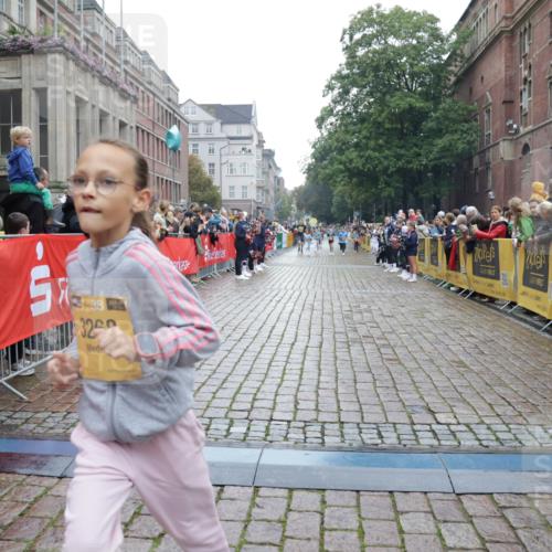 13.09.2026 - Kiel Lauf Yannick Fuchs http://msf.ph/oto/10407322 13.09.2026 09:00:23 Ziel 65, 897, 1284, 1538, 2513, 2894, 3549, 4661, 4821, 6258, 6487, 6606, 6808, 10592, 11727, 12051, 12662, 780, 783, 1538, 1871, 2789, 2918, 3545, 3568, 4001, 4793, 6271, 7624, 7746, 8692, 9003, 9421, 9520, 10083, 10223, 12137, 12371, 282, 1446, 3268, 4093, 10304, 10561, 10562, 28, 533, 621, 2906, 2962, 3865, 3867, 7919, 8673, 9036, 9939, 12298 meine-sportfotos.de
