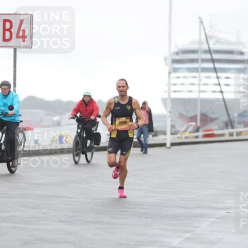 13.09.2026 - Kiel Lauf Andreas Tolksdorf http://msf.ph/oto/10407417 13.09.2026 11:38:24 Kiellinie 4, 120, 9390, 83 meine-sportfotos.de