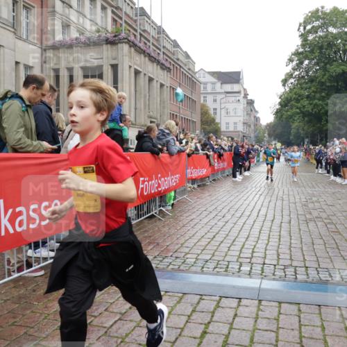 13.09.2026 - Kiel Lauf Yannick Fuchs http://msf.ph/oto/10407418 13.09.2026 09:00:40 Ziel 282, 1446, 3268, 4093, 10304, 10561, 10562, 65, 783, 897, 1284, 1538, 2513, 2894, 3549, 4001, 4093, 4661, 4793, 4821, 6258, 6487, 6606, 6808, 9003, 9421, 9520, 10083, 10223, 10592, 11727, 12051, 12137, 12662, 3135, 3611, 6561, 7487, 7991, 9503, 10636, 11425, 12506, 780, 1871, 2918, 4001, 6271, 7624, 7746, 8692, 9421, 10083, 12371 meine-sportfotos.de