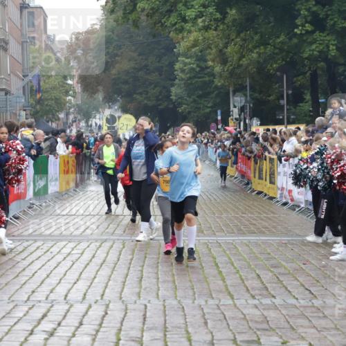 13.09.2026 - Kiel Lauf Yannick Fuchs http://msf.ph/oto/10407458 13.09.2026 09:00:47 Ziel 282, 1446, 3135, 3268, 3611, 7487, 10636, 65, 282, 783, 897, 1284, 1538, 2513, 2894, 3549, 4093, 4661, 4821, 6258, 6487, 6606, 6808, 10223, 10304, 10561, 10562, 10592, 11727, 12051, 12662, 6561, 7991, 9503, 11425, 12506, 783, 1538, 4001, 4793, 4821, 9003, 9421, 9520, 10083, 10223, 12137 meine-sportfotos.de