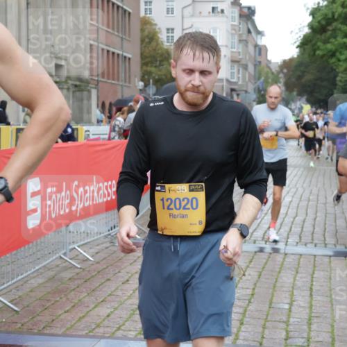 13.09.2026 - Kiel Lauf Yannick Fuchs http://msf.ph/oto/10407468 13.09.2026 10:34:58 Ziel 2268, 3470, 3547, 3603, 4028, 5218, 5247, 7006, 7273, 7960, 8195, 9853, 9988, 10361, 11163, 93, 1086, 1307, 1667, 2044, 2094, 2432, 2449, 2465, 3180, 3864, 4351, 4608, 4723, 4735, 4820, 5125, 5576, 5737, 5996, 6225, 6260, 6941, 7387, 7672, 7928, 8480, 8746, 9276, 9389, 10549, 10904, 10905, 11374, 12070, 1640, 1784, 2390, 2687, 3400, 4022, 4449, 4951, 5386, 6578, 6603, 7971, 8164, 8266, 8750, 9220, 9261, 9264, 9541, 10065, 10475, 10676, 11368, 11568, 11758, 12095, 93, 244 meine-sportfotos.de
