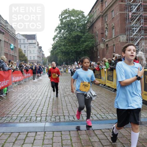 13.09.2026 - Kiel Lauf Yannick Fuchs http://msf.ph/oto/10407488 13.09.2026 09:00:54 Ziel 3135, 3611, 6561, 7487, 7991, 10636, 11425, 282, 897, 1284, 1446, 2894, 3268, 3549, 4093, 6258, 6487, 6606, 6808, 10304, 10561, 10562, 10592, 11727, 12051, 1662, 7982, 9503, 12506, 65, 783, 1538, 2513, 2894, 3549, 4661, 4821, 6258, 6606, 6808, 10223, 10592, 12051, 12662 meine-sportfotos.de