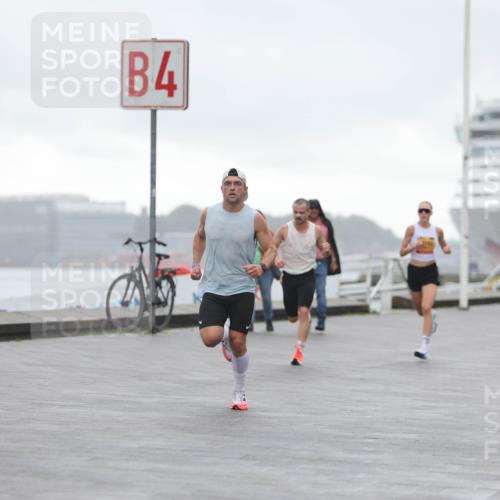 13.09.2026 - Kiel Lauf Andreas Tolksdorf http://msf.ph/oto/10407502 13.09.2026 11:38:33 Kiellinie 4 meine-sportfotos.de