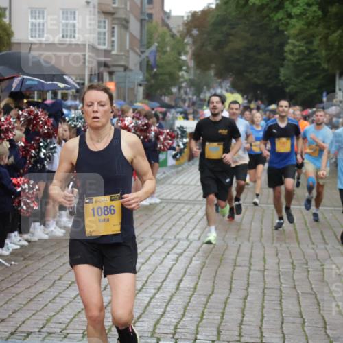 13.09.2026 - Kiel Lauf Yannick Fuchs http://msf.ph/oto/10407511 13.09.2026 10:35:01 Ziel 1640, 2268, 3400, 3470, 3547, 3603, 4028, 4449, 5218, 5247, 7960, 9220, 9541, 9853, 9988, 10361, 10676, 11163, 1307, 1667, 2044, 2432, 2449, 2465, 3180, 3864, 4351, 4608, 4723, 4735, 5125, 5218, 5576, 5737, 5996, 6225, 6260, 6941, 7006, 7273, 7387, 7672, 7928, 8195, 8480, 8746, 9276, 9389, 10549, 10904, 10905, 11374, 12070, 400, 1784, 2390, 2687, 4022, 4951, 5386, 6578, 6603, 7971, 8164, 8266, 8750, 9261, 9264, 10065, 10475, 11368, 11568, 11758, 12095, 93 meine-sportfotos.de