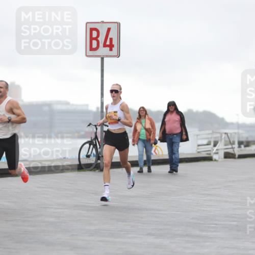 13.09.2026 - Kiel Lauf Andreas Tolksdorf http://msf.ph/oto/10407566 13.09.2026 11:38:36 Kiellinie 4 meine-sportfotos.de