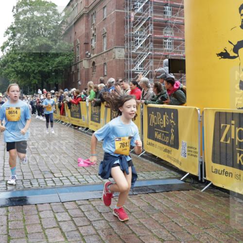 13.09.2026 - Kiel Lauf Yannick Fuchs http://msf.ph/oto/10407567 13.09.2026 09:01:05 Ziel 6561, 7982, 9503, 12506, 282, 1446, 3135, 3268, 3611, 4093, 6561, 7487, 7991, 10304, 10561, 10562, 10636, 11425, 300, 1662, 1794, 2553, 7613, 8614, 8691, 11562, 11901, 12436, 897, 1284, 4093, 6487, 10304, 11727 meine-sportfotos.de