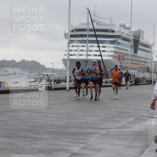13.09.2026 - Kiel Lauf Andreas Tolksdorf http://msf.ph/oto/10407609 13.09.2026 11:39:13 Kiellinie 4, 3, 1 meine-sportfotos.de