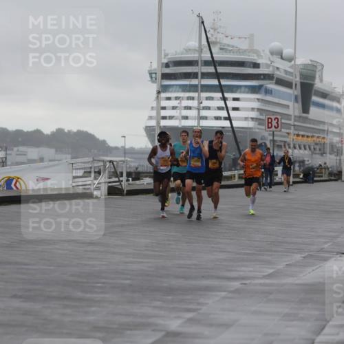 13.09.2026 - Kiel Lauf Andreas Tolksdorf http://msf.ph/oto/10407629 13.09.2026 11:39:13 Kiellinie 4, 3, 1 meine-sportfotos.de