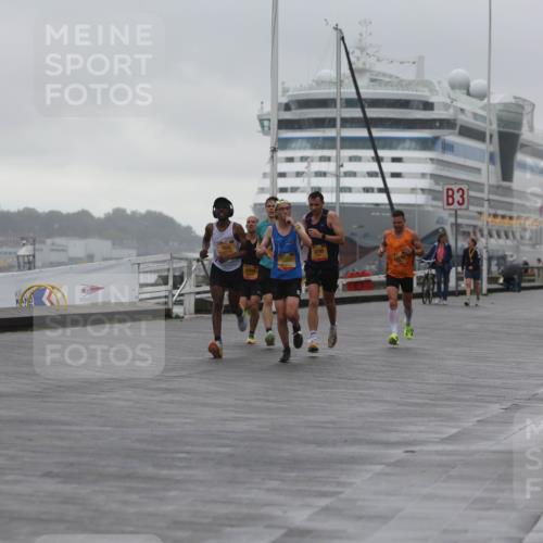 13.09.2026 - Kiel Lauf Andreas Tolksdorf http://msf.ph/oto/10407642 13.09.2026 11:39:14 Kiellinie 4, 1641, 3290, 3, 81 meine-sportfotos.de