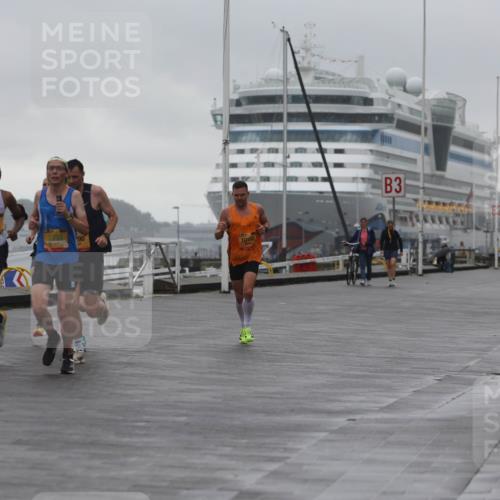 13.09.2026 - Kiel Lauf Andreas Tolksdorf http://msf.ph/oto/10407674 13.09.2026 11:39:17 Kiellinie 4, 1641, 90, 10160, 3 meine-sportfotos.de