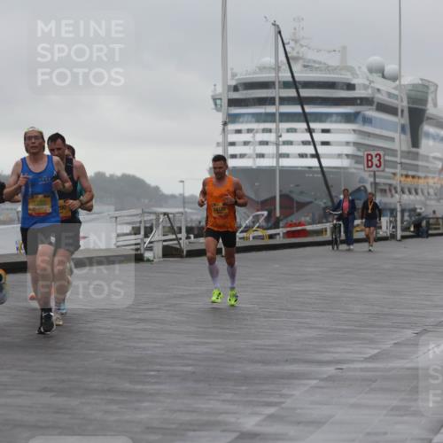 13.09.2026 - Kiel Lauf Andreas Tolksdorf http://msf.ph/oto/10407691 13.09.2026 11:39:17 Kiellinie 4, 1641, 290, 10160, 3 meine-sportfotos.de