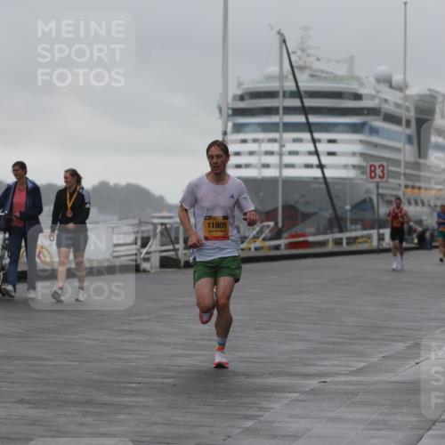 13.09.2026 - Kiel Lauf Andreas Tolksdorf http://msf.ph/oto/10407710 13.09.2026 11:39:44 Kiellinie 4, 38, 11809, 3 meine-sportfotos.de