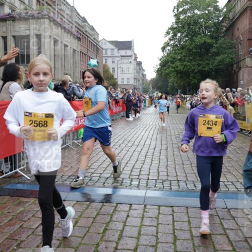 13.09.2026 - Kiel Lauf Yannick Fuchs http://msf.ph/oto/10407737 13.09.2026 09:01:24 Ziel 300, 1794, 2553, 3578, 4784, 6257, 7613, 8614, 8691, 11562, 11901, 12436, 1662, 3135, 3611, 6561, 7487, 7982, 7991, 9503, 10636, 11425, 12506, 1959, 2321, 2568, 3362, 4415, 6315, 7210, 9287, 11772, 12296, 12626, 3135, 3611, 7487, 10636 meine-sportfotos.de