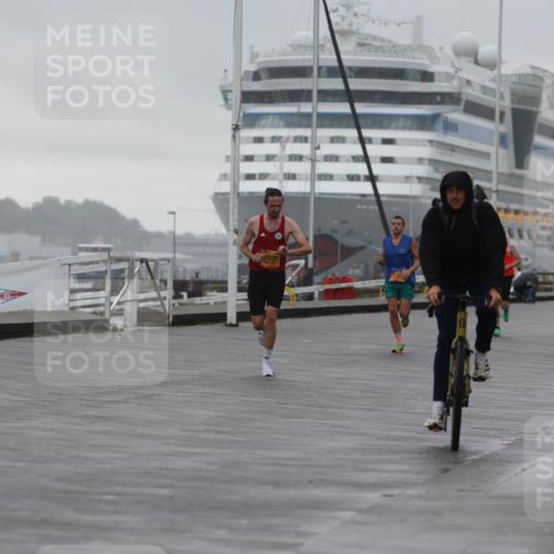 13.09.2026 - Kiel Lauf Andreas Tolksdorf http://msf.ph/oto/10407744 13.09.2026 11:39:51 Kiellinie 7833, 21 meine-sportfotos.de