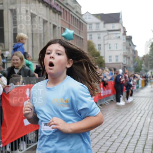 13.09.2026 - Kiel Lauf Yannick Fuchs http://msf.ph/oto/10407756 13.09.2026 09:01:27 Ziel 300, 1794, 2553, 3578, 4784, 6257, 7613, 8614, 8691, 11562, 11901, 12296, 12436, 1662, 3135, 3611, 6561, 7982, 7991, 9503, 11425, 12506, 1353, 1355, 1959, 2321, 2568, 3362, 4415, 6315, 7210, 9285, 9287, 11772, 12626, 3135, 3611, 6561, 7487, 7991, 10636, 11425 meine-sportfotos.de