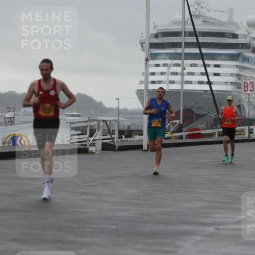 13.09.2026 - Kiel Lauf Andreas Tolksdorf http://msf.ph/oto/10407761 13.09.2026 11:39:54 Kiellinie 4, 3, 8, 2 meine-sportfotos.de