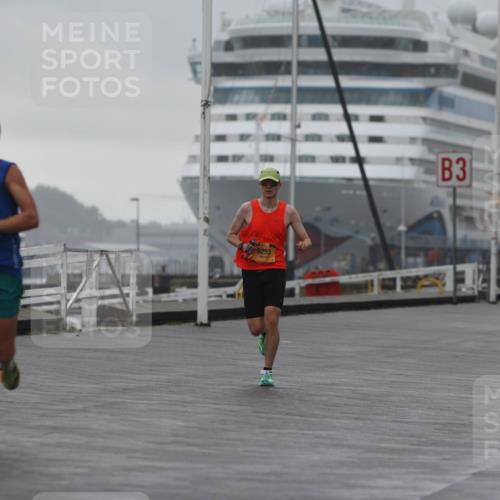 13.09.2026 - Kiel Lauf Andreas Tolksdorf http://msf.ph/oto/10407812 13.09.2026 11:39:58 Kiellinie 9253, 3, 2 meine-sportfotos.de