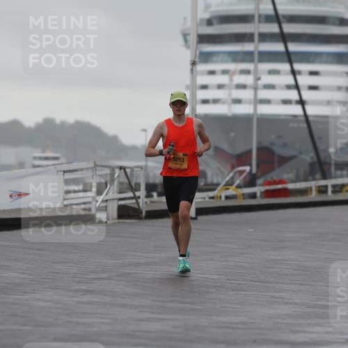 13.09.2026 - Kiel Lauf Andreas Tolksdorf http://msf.ph/oto/10407830 13.09.2026 11:39:59 Kiellinie 9253, 3 meine-sportfotos.de