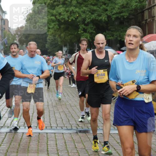 13.09.2026 - Kiel Lauf Yannick Fuchs http://msf.ph/oto/10407990 13.09.2026 10:35:48 Ziel 215, 343, 1376, 2116, 2248, 2494, 3124, 4538, 6085, 6645, 7215, 7721, 8002, 8079, 8415, 8432, 8747, 10701, 10835, 11567, 11903, 100, 400, 1784, 1993, 2390, 2687, 3124, 3790, 5151, 5293, 5698, 5817, 6381, 6849, 7280, 7710, 7971, 8436, 8660, 8973, 9143, 9261, 9264, 10017, 10475, 10483, 11181, 11363, 11568, 11758, 12766, 12774, 867, 1321, 2541, 3634, 3811, 4889, 5947, 6634, 6957, 7619, 8393, 8557, 10860, 10998, 11662, 12286, 1640, 2390, 2687, 4022, 9261 meine-sportfotos.de