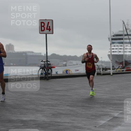 13.09.2026 - Kiel Lauf Andreas Tolksdorf http://msf.ph/oto/10408021 13.09.2026 11:40:32 Kiellinie 663, 4, 9316, 3 meine-sportfotos.de