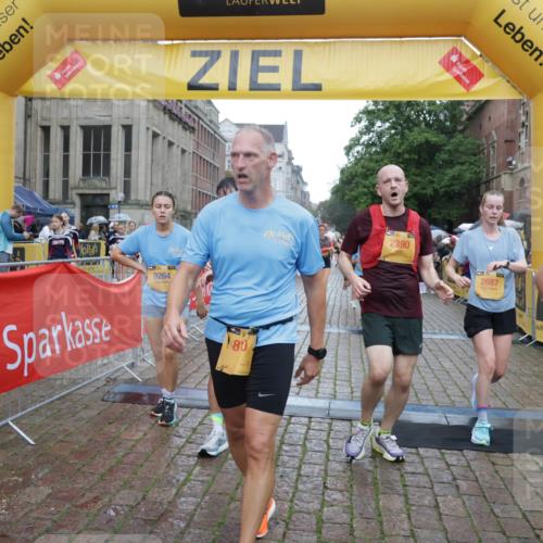 13.09.2026 - Kiel Lauf Yannick Fuchs http://msf.ph/oto/10408061 13.09.2026 10:35:52 Ziel 215, 343, 2116, 2248, 2494, 3811, 6085, 6645, 7215, 7619, 7721, 8002, 8393, 8415, 8557, 8747, 10701, 10835, 10998, 11567, 11903, 100, 215, 400, 1376, 1784, 1993, 2248, 3124, 3790, 4538, 5151, 5293, 5698, 5817, 6381, 6849, 7215, 7280, 7710, 7971, 8002, 8079, 8415, 8432, 8436, 8660, 8973, 9143, 10017, 10483, 11181, 11363, 11568, 12766, 12774, 867, 1321, 2541, 3634, 4889, 4971, 5947, 6634, 6957, 8224, 8579, 10045, 10860, 11662, 12286, 400, 1784, 2390, 2687, 4022, 7971, 9261 meine-sportfotos.de