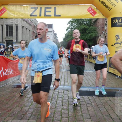 13.09.2026 - Kiel Lauf Yannick Fuchs http://msf.ph/oto/10408066 13.09.2026 10:35:52 Ziel 215, 343, 2116, 2248, 2494, 3811, 6085, 6645, 7215, 7619, 7721, 8002, 8393, 8415, 8557, 8747, 10701, 10835, 10998, 11567, 11903, 100, 215, 400, 1376, 1784, 1993, 2248, 3124, 3790, 4538, 5151, 5293, 5698, 5817, 6381, 6849, 7215, 7280, 7710, 7971, 8002, 8079, 8415, 8432, 8436, 8660, 8973, 9143, 10017, 10483, 11181, 11363, 11568, 12766, 12774, 867, 1321, 2541, 3634, 4889, 4971, 5947, 6634, 6957, 8224, 8579, 10045, 10860, 11662, 12286, 400, 1784, 2390, 2687, 4022, 7971, 9261 meine-sportfotos.de