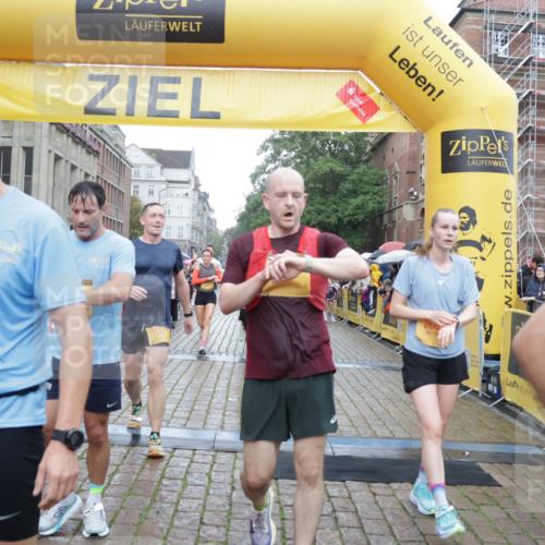 13.09.2026 - Kiel Lauf Yannick Fuchs http://msf.ph/oto/10408085 13.09.2026 10:35:53 Ziel 343, 2116, 2494, 3811, 6085, 6645, 7619, 7721, 8393, 8557, 8747, 10701, 10835, 10998, 11567, 11903, 100, 215, 400, 1376, 1784, 1993, 2248, 3124, 3790, 4538, 5151, 5293, 5698, 5817, 6381, 6645, 6849, 7215, 7280, 7710, 7971, 8002, 8079, 8415, 8432, 8436, 8660, 8973, 9143, 10017, 10483, 11181, 11363, 11568, 12766, 12774, 867, 1003, 1321, 2541, 3634, 4889, 4971, 5947, 6634, 6957, 8224, 8579, 10045, 10860, 11662, 12286, 400, 1784, 2390, 2687, 7971, 9261 meine-sportfotos.de
