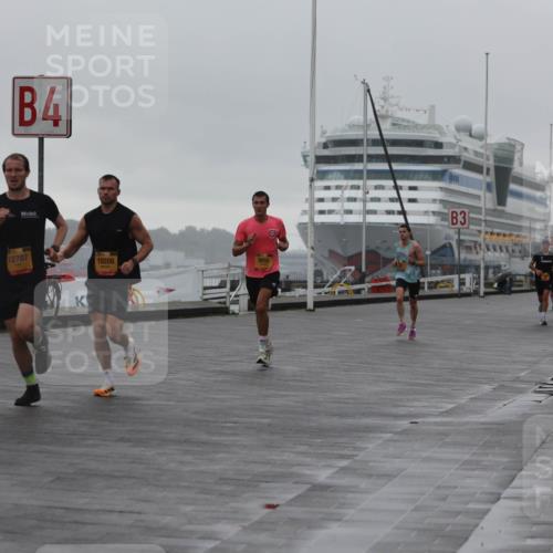 13.09.2026 - Kiel Lauf Andreas Tolksdorf http://msf.ph/oto/10408110 13.09.2026 11:40:42 Kiellinie 4, 2565, 12707, 10208, 3, 81 meine-sportfotos.de