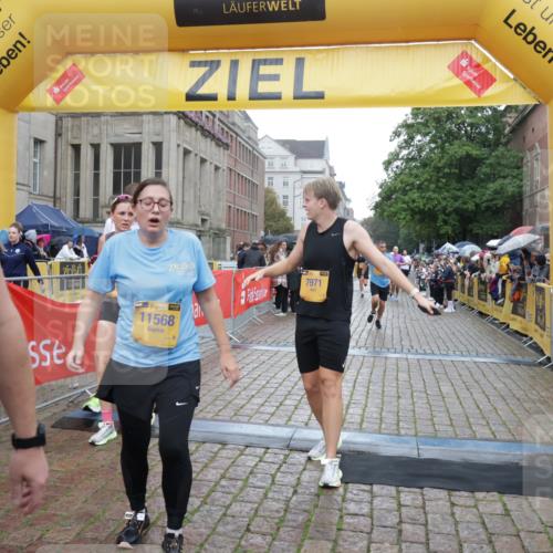 13.09.2026 - Kiel Lauf Yannick Fuchs http://msf.ph/oto/10408122 13.09.2026 10:35:56 Ziel 343, 2494, 3811, 4889, 6634, 6957, 7619, 7721, 8393, 8557, 8747, 10835, 10998, 11567, 11903, 12286, 100, 215, 1376, 1993, 2116, 2248, 3124, 3790, 4538, 5151, 5293, 5698, 5817, 6085, 6381, 6645, 6849, 7215, 7280, 7710, 8002, 8079, 8415, 8432, 8436, 8660, 8973, 9143, 10017, 10483, 10701, 11181, 11363, 12766, 12774, 867, 1003, 1321, 2541, 3634, 4971, 5947, 7920, 8224, 8554, 8579, 8743, 10045, 10860, 11662, 12022, 400, 1784, 2390, 2687, 5293, 7971 meine-sportfotos.de