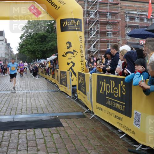 13.09.2026 - Kiel Lauf Yannick Fuchs http://msf.ph/oto/10408139 13.09.2026 10:35:57 Ziel 343, 1321, 2494, 3634, 3811, 4889, 6634, 6957, 7619, 7721, 8393, 8557, 8747, 10835, 10998, 11567, 11903, 12286, 100, 215, 1376, 1993, 2116, 2248, 3124, 3790, 4538, 5151, 5293, 5698, 5817, 6085, 6381, 6645, 6849, 7215, 7280, 7710, 8002, 8079, 8415, 8432, 8436, 8660, 8973, 9143, 10017, 10483, 10701, 11181, 11363, 11567, 12766, 12774, 867, 1003, 2541, 4971, 5947, 7920, 8224, 8554, 8579, 8743, 10045, 10075, 10860, 11662, 12022, 400, 1784, 2390, 2687, 5293, 7971 meine-sportfotos.de