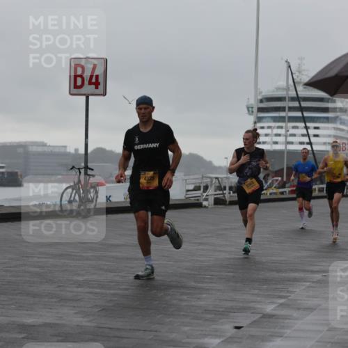 13.09.2026 - Kiel Lauf Andreas Tolksdorf http://msf.ph/oto/10408140 13.09.2026 11:40:52 Kiellinie 4, 4325, 3365, 12196, 3 meine-sportfotos.de