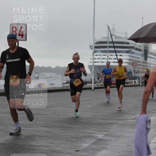 13.09.2026 - Kiel Lauf Andreas Tolksdorf http://msf.ph/oto/10408146 13.09.2026 11:40:53 Kiellinie 4, 4325, 365, 12196, 3 meine-sportfotos.de