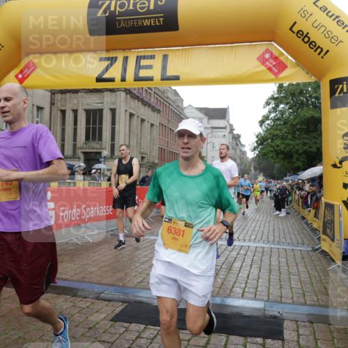 13.09.2026 - Kiel Lauf Yannick Fuchs http://msf.ph/oto/10408199 13.09.2026 10:36:02 Ziel 343, 867, 1321, 2494, 2541, 3634, 3811, 4889, 5947, 6634, 6957, 7619, 8393, 8557, 10998, 11662, 12286, 100, 215, 1376, 1993, 2116, 2248, 2494, 3124, 3790, 4538, 5151, 5698, 5817, 6085, 6645, 6849, 7215, 7280, 7721, 8002, 8079, 8415, 8432, 8436, 8660, 8747, 8973, 10017, 10483, 10701, 10835, 11181, 11363, 11567, 11903, 12766, 12774, 1003, 1477, 1653, 2286, 4078, 4172, 4971, 7158, 7920, 8224, 8554, 8579, 8743, 9201, 10045, 10075, 10852, 10860, 11145, 12022, 5293 meine-sportfotos.de