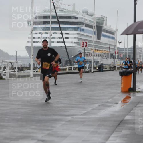 13.09.2026 - Kiel Lauf Andreas Tolksdorf http://msf.ph/oto/10408247 13.09.2026 11:41:03 Kiellinie 3170, 3, 2, 1 meine-sportfotos.de